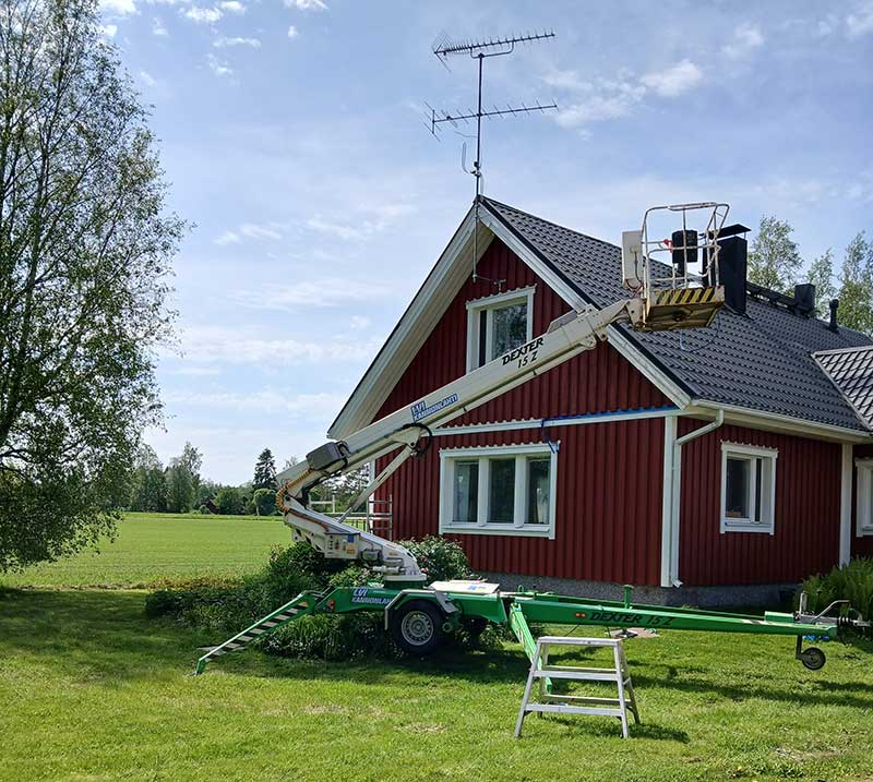 Henkilönostin